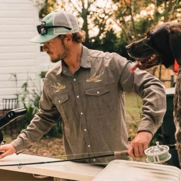 Howler Brothers Flying Fish 10th Anniversary Gaucho Snapshirt Men's Small - Picture 3 of 10